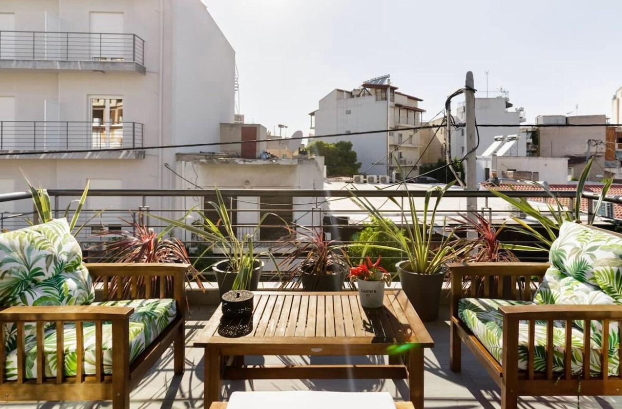 Stylish Boutique Loft With Private Balcony Apartment Atena Exterior foto